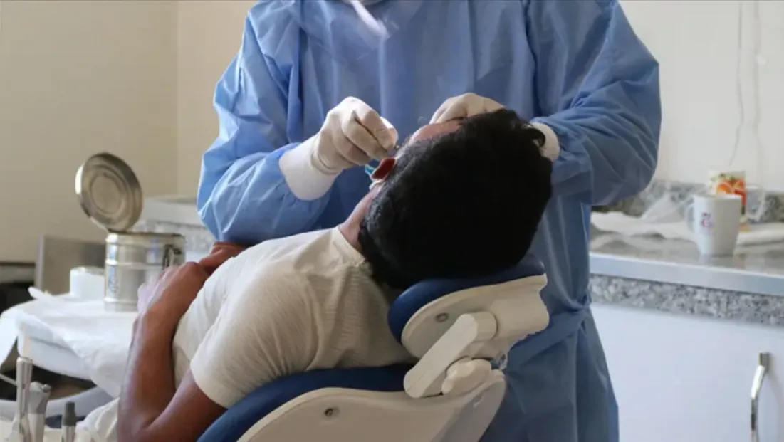 Dişhekimliğinde yüksek lisans ve doktora programları kapatılıyor