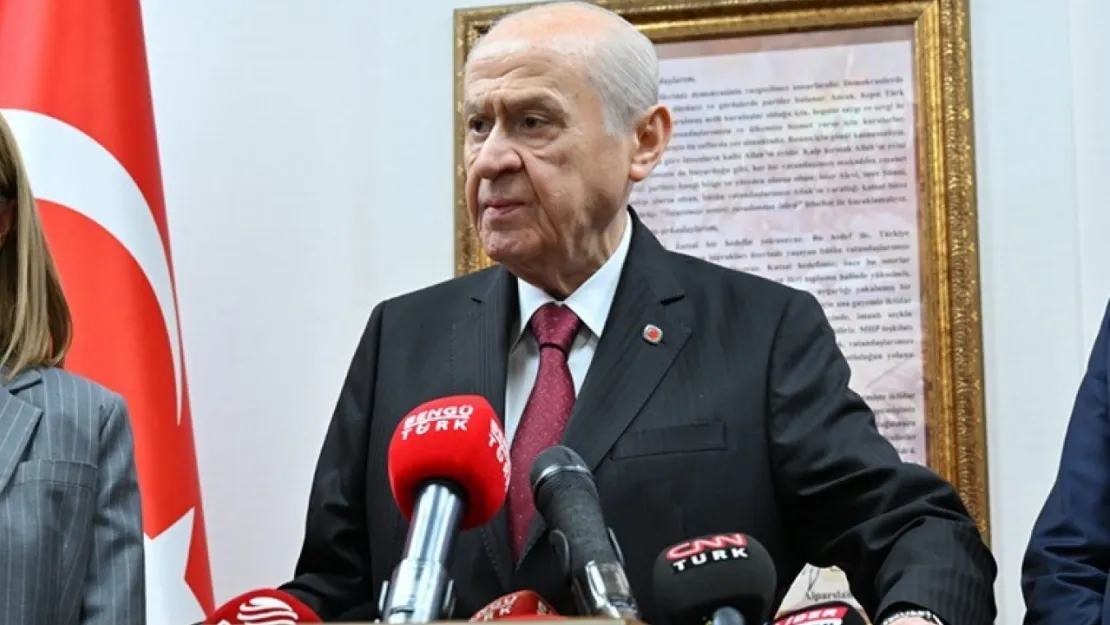 Bahçeli'den tokalaşma ve Sinan Ateş Davası açıklaması