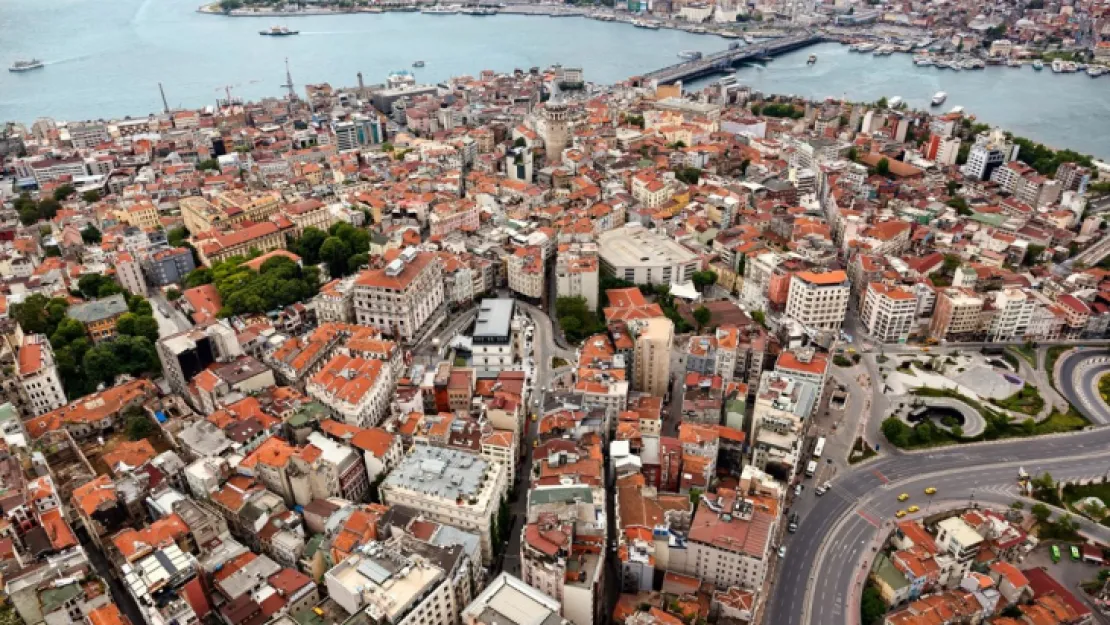 Bakan Özhaseki'den İstanbul uyarısı: 600 bin konut acil dönüşmeli