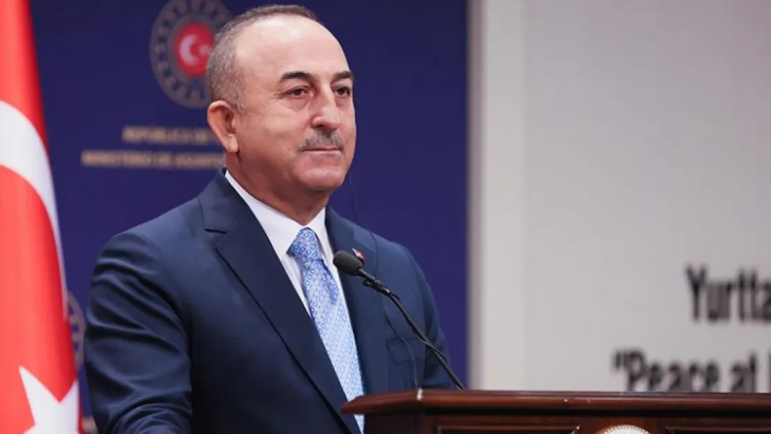 Çavuşoğlu: Büyükelçilik görevlilerini Sudan'dan çıkardık