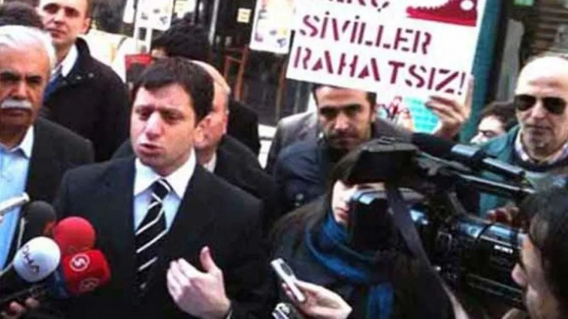 5'inci Kol Şifresi Bu İstifada mı Gizli?
