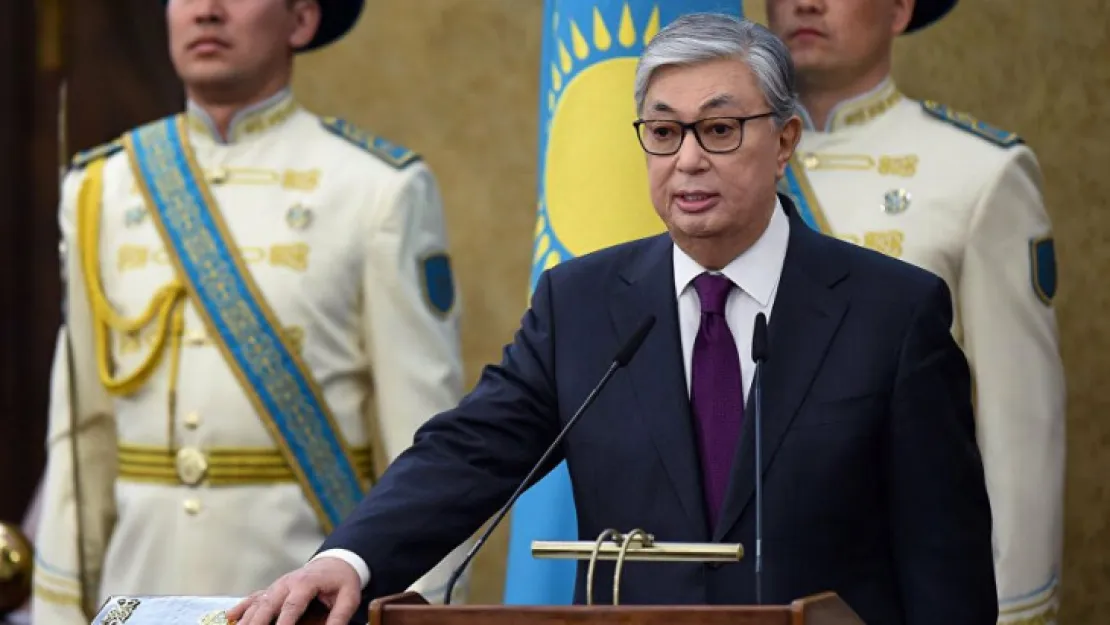 Kazakistan cumhurbaşkanından orduya 'hazır olun' talimatı