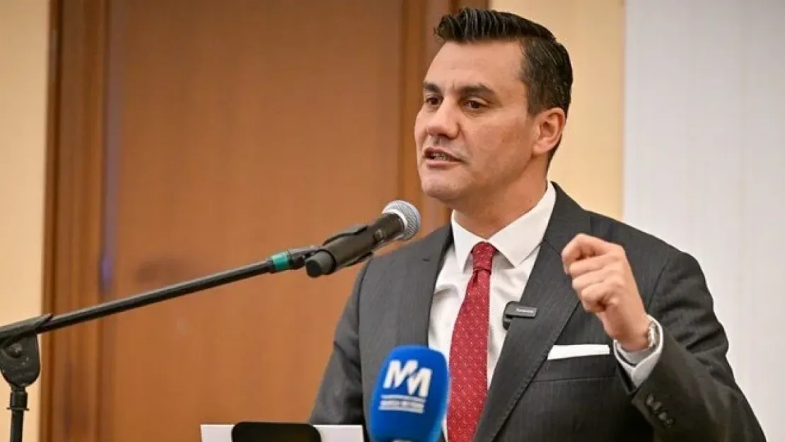 Manisa Büyükşehir Belediye Başkanı Ferdi Zeyrek hayatını kaybetti