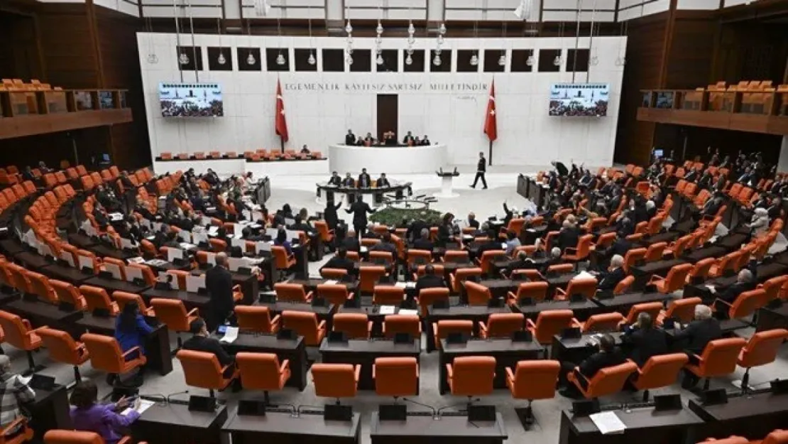 Meclis'te bütçe görüşmeleri tartışmalarla sona erdi