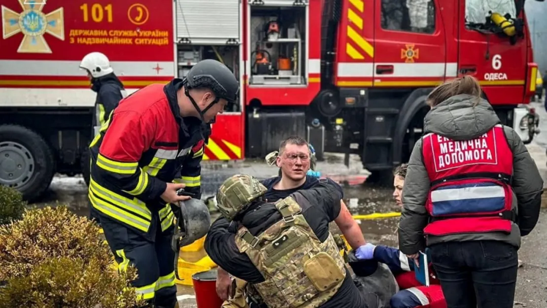Rusya Odesa'yı füzeyle vurdu: 14 kişi hayatını kaybetti