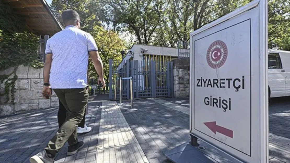 TBMM'yi 10 ayda 300 bin kişi ziyaret etti