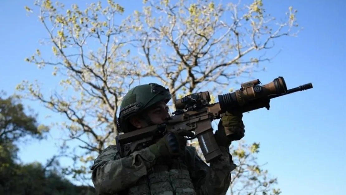 Terör örgütüne karşı Kahramanlar operasyonu: 21 mağara ve sığınak imha edildi