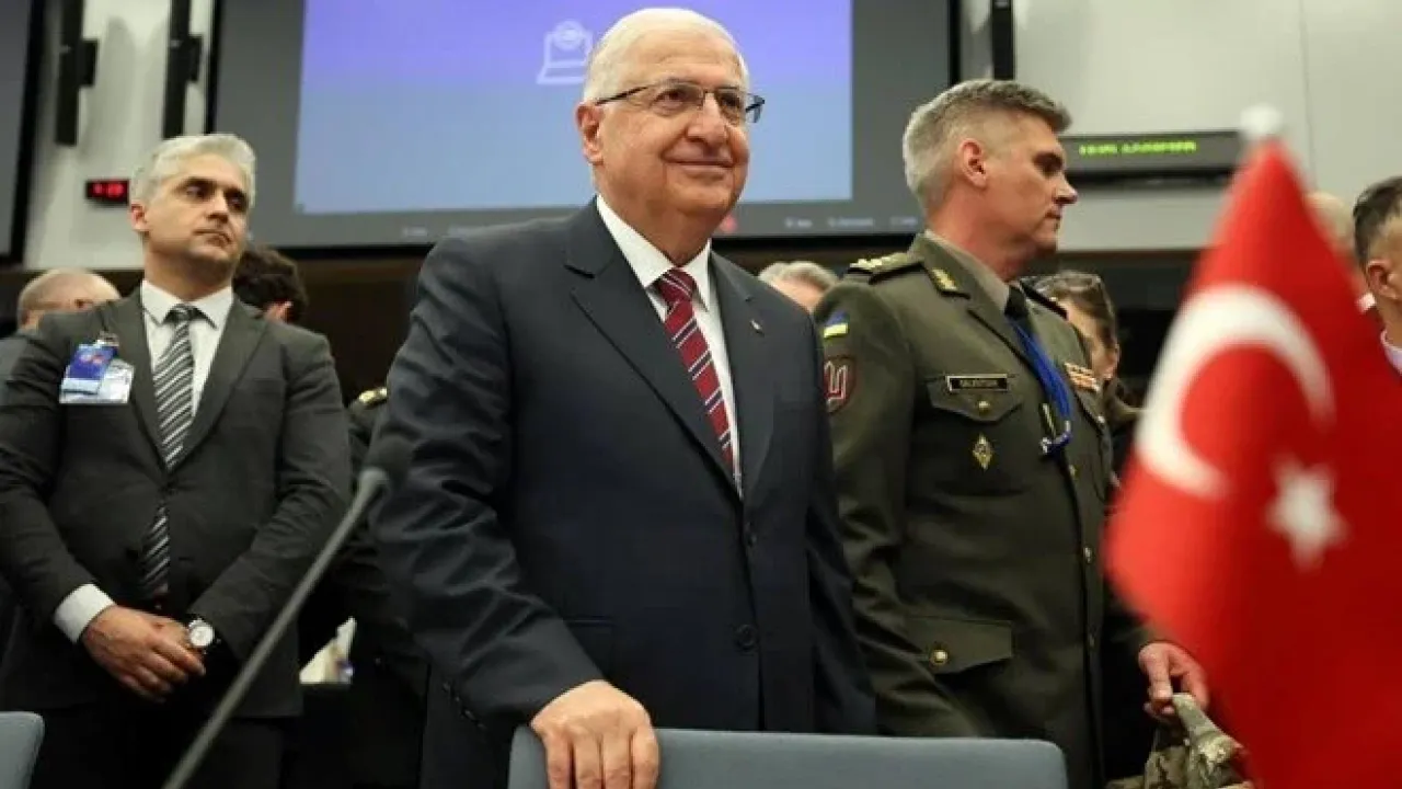 Bakan Güler'den 'Suriye'ye harekat' iddiasına yanıt