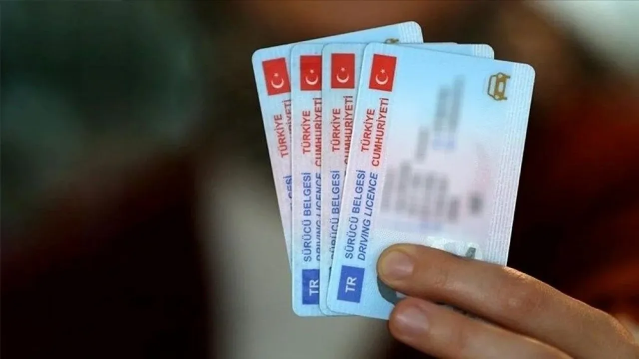 Dikkat! 1 Kasım'dan itibaren ehliyetsiz kalabilirsiniz!