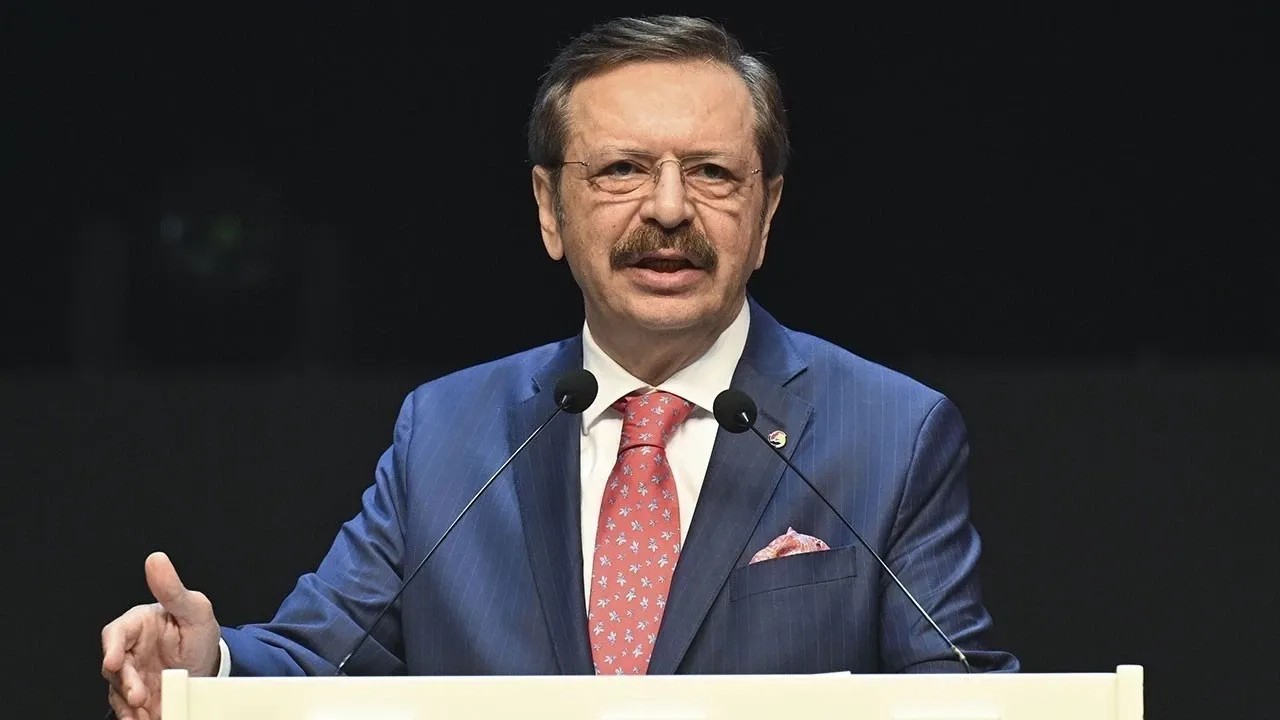 Hisarcıklıoğlu: Türkiye, İslam dünyası için güvenli yatırım merkezi