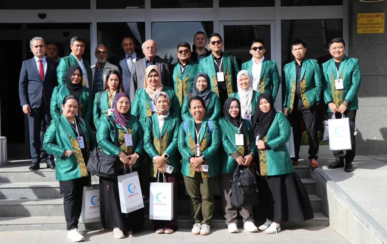 Cansuyu Gazze İçin  Büyük Bir Yardım Seferberliği Başlatıyor