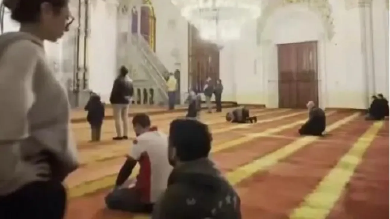 Camideki uygunsuz hareketlere soruşturma!