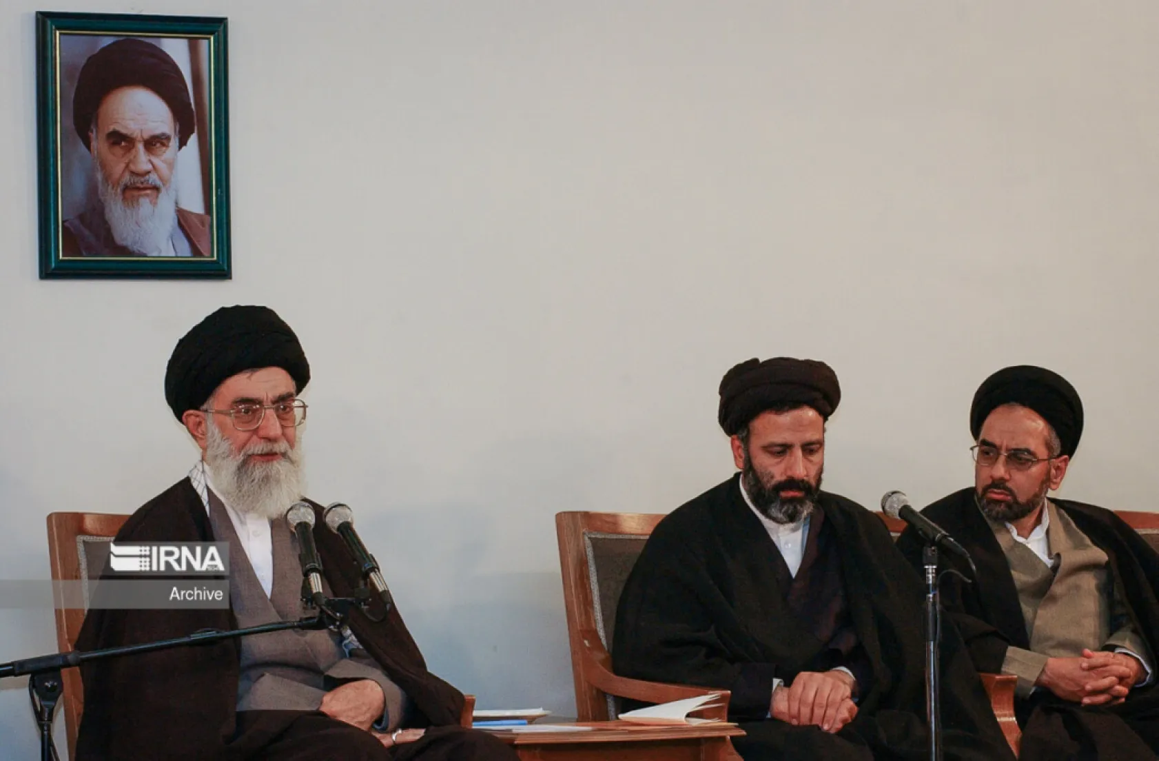 İran  İbrahim Reisi İçin Yasta