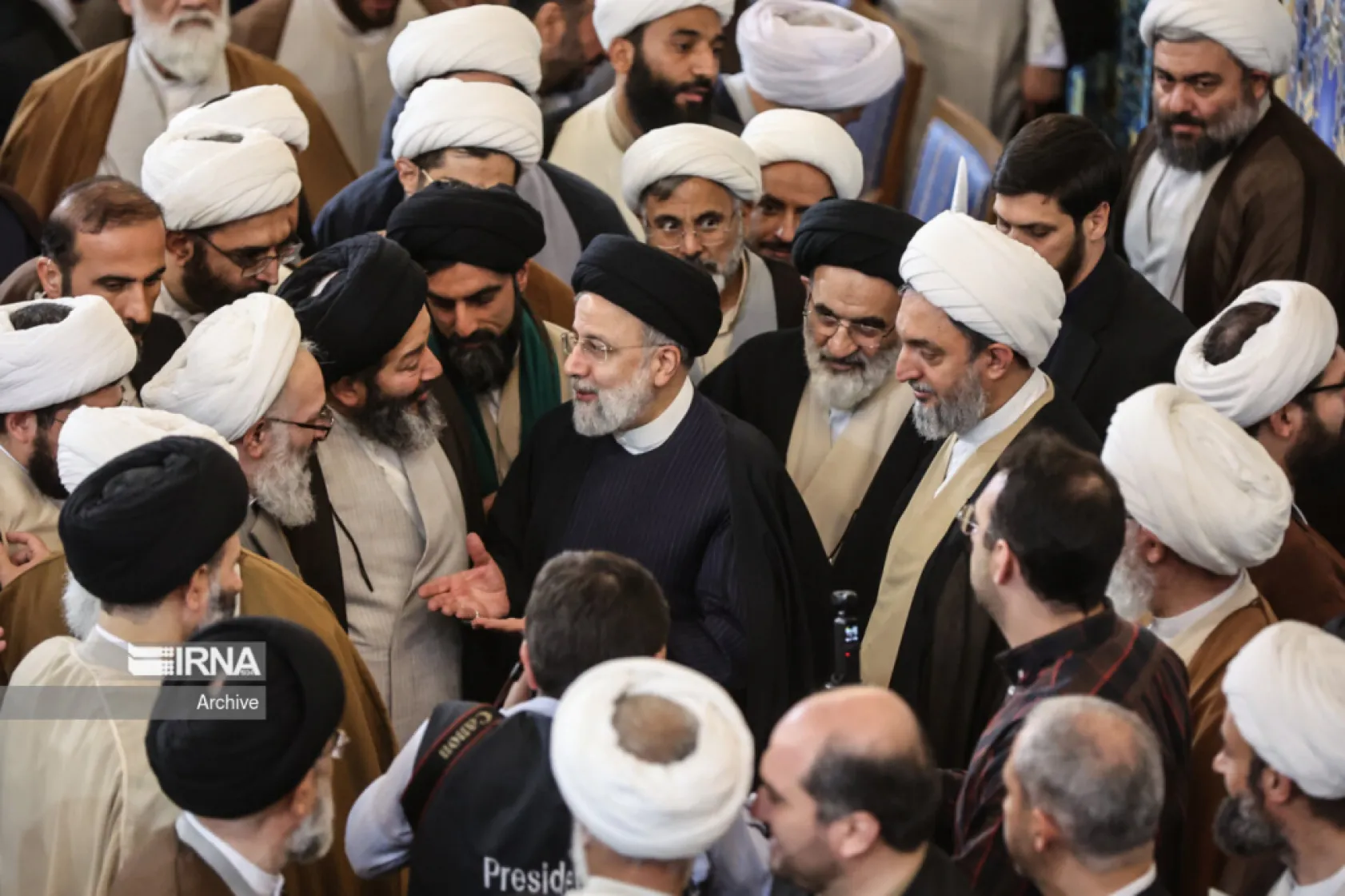 İran  İbrahim Reisi İçin Yasta