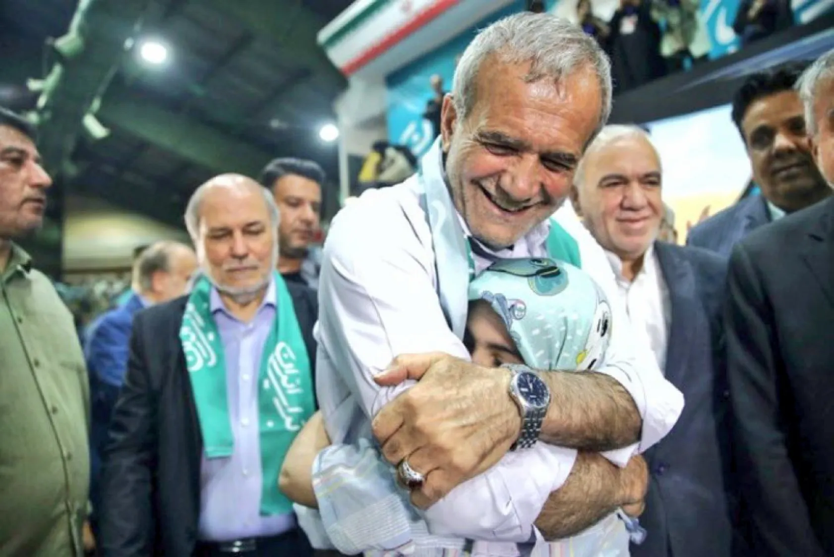 Acıların lideri Pezeşkiyan Artık Cumhurbaşkanı