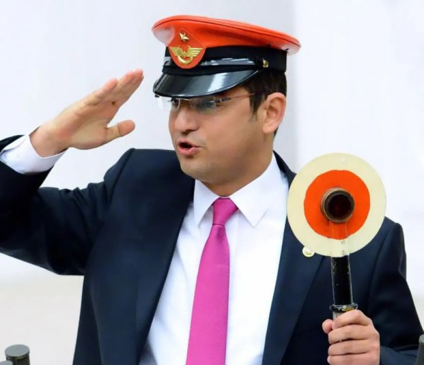 Dünden bugüne Özgür Özel