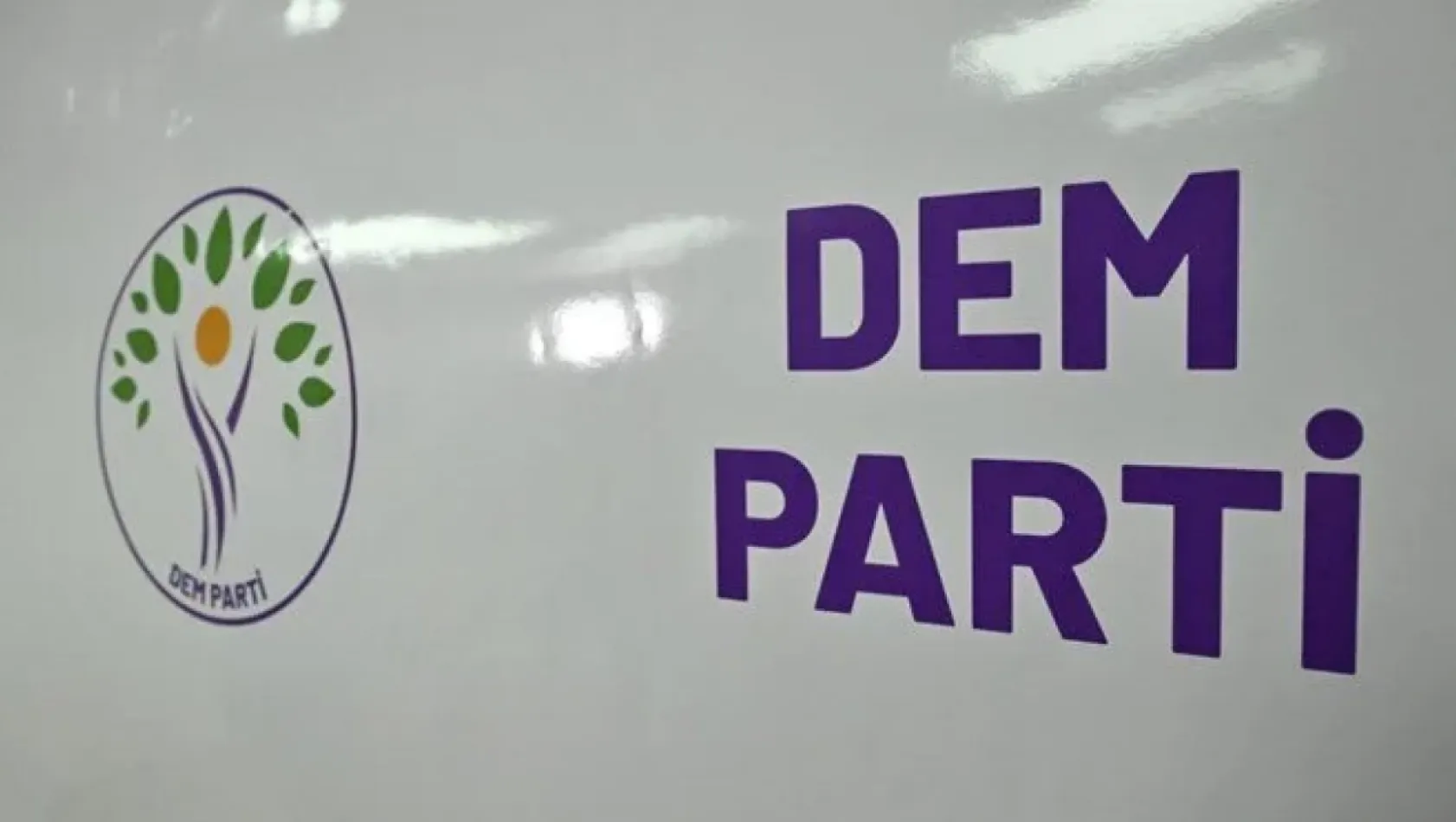 DEM Parti Esenyurt ilçe başkanları gözaltına alındı