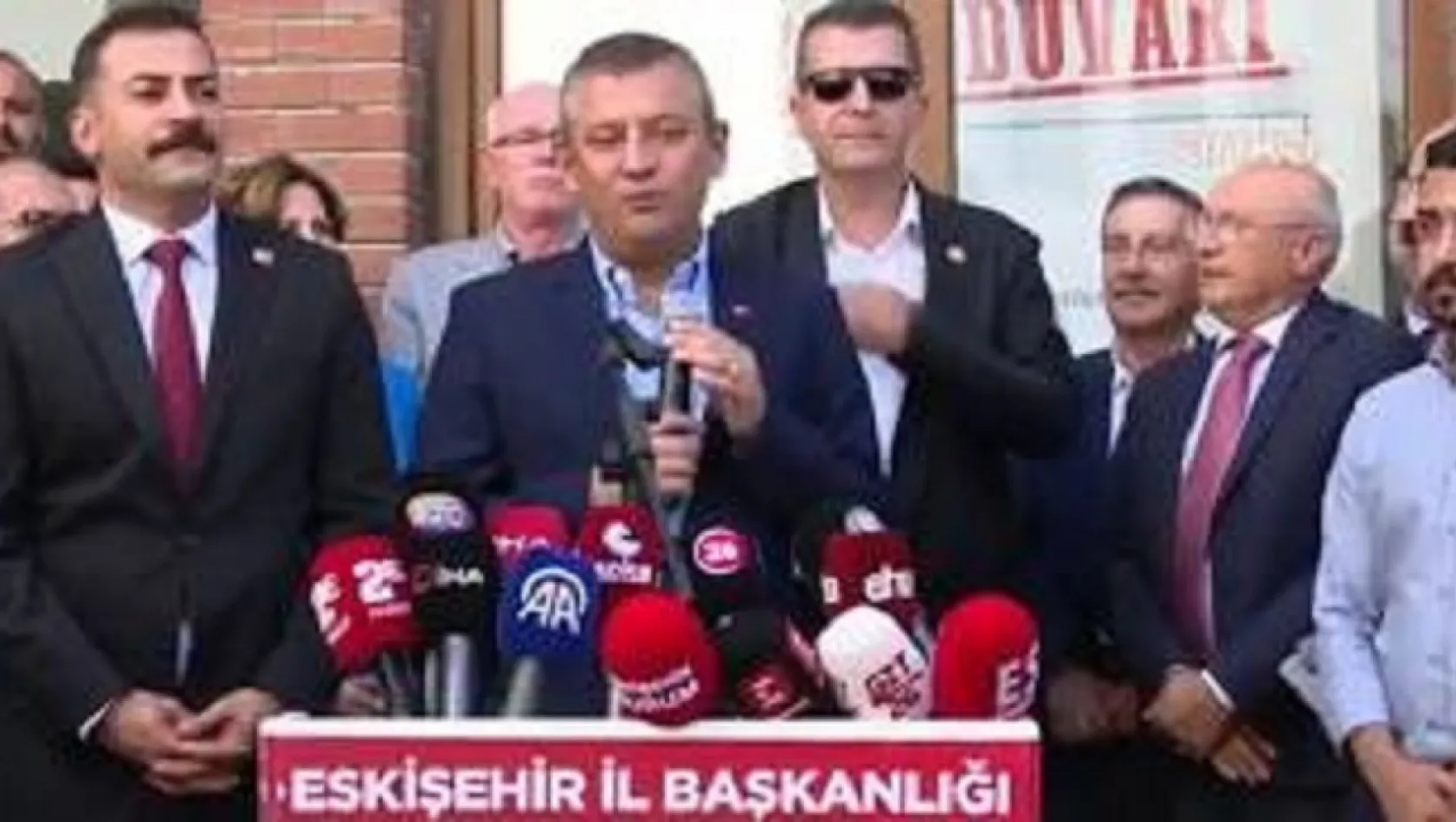 Özgür Özel: İktidar belediyelerdeki başarılarımızdan rahatsız