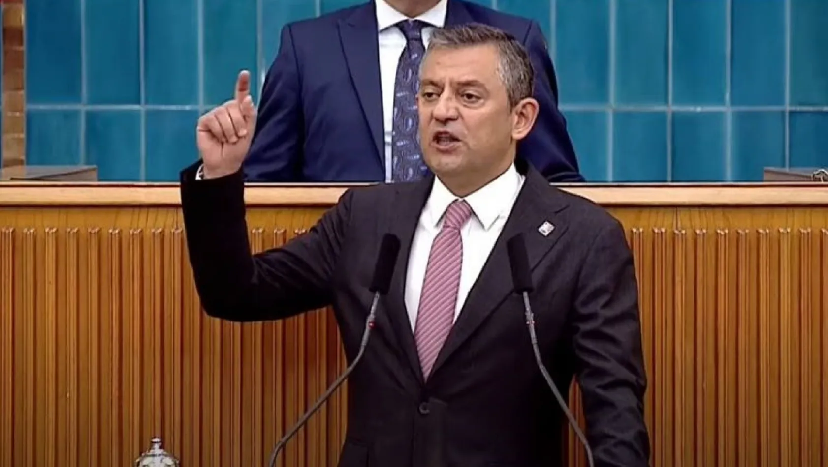 Özgür Özel Selahattin Demirtaş'ı ziyaret edecek