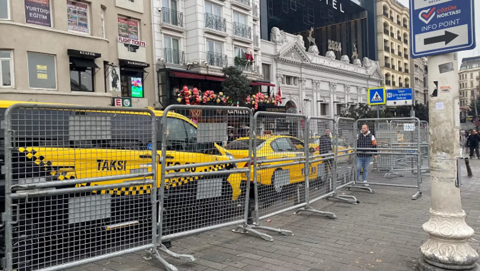 Taksim Meydanı kapatıldı: Saraçhane'de toplanmalar başladı