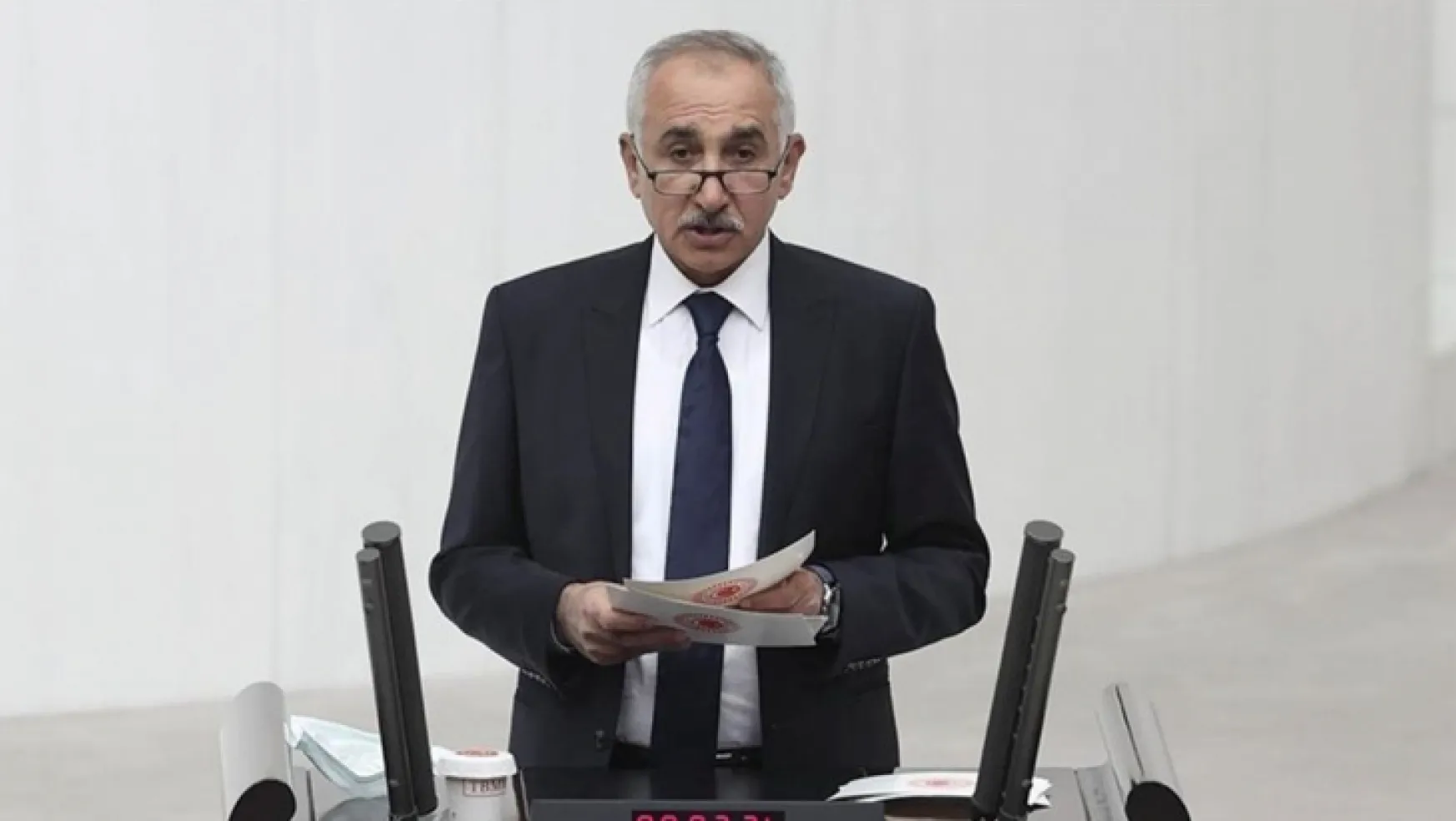 AK Parti Milletvekili Yakup Taş enkazda hayatını kaybetti
