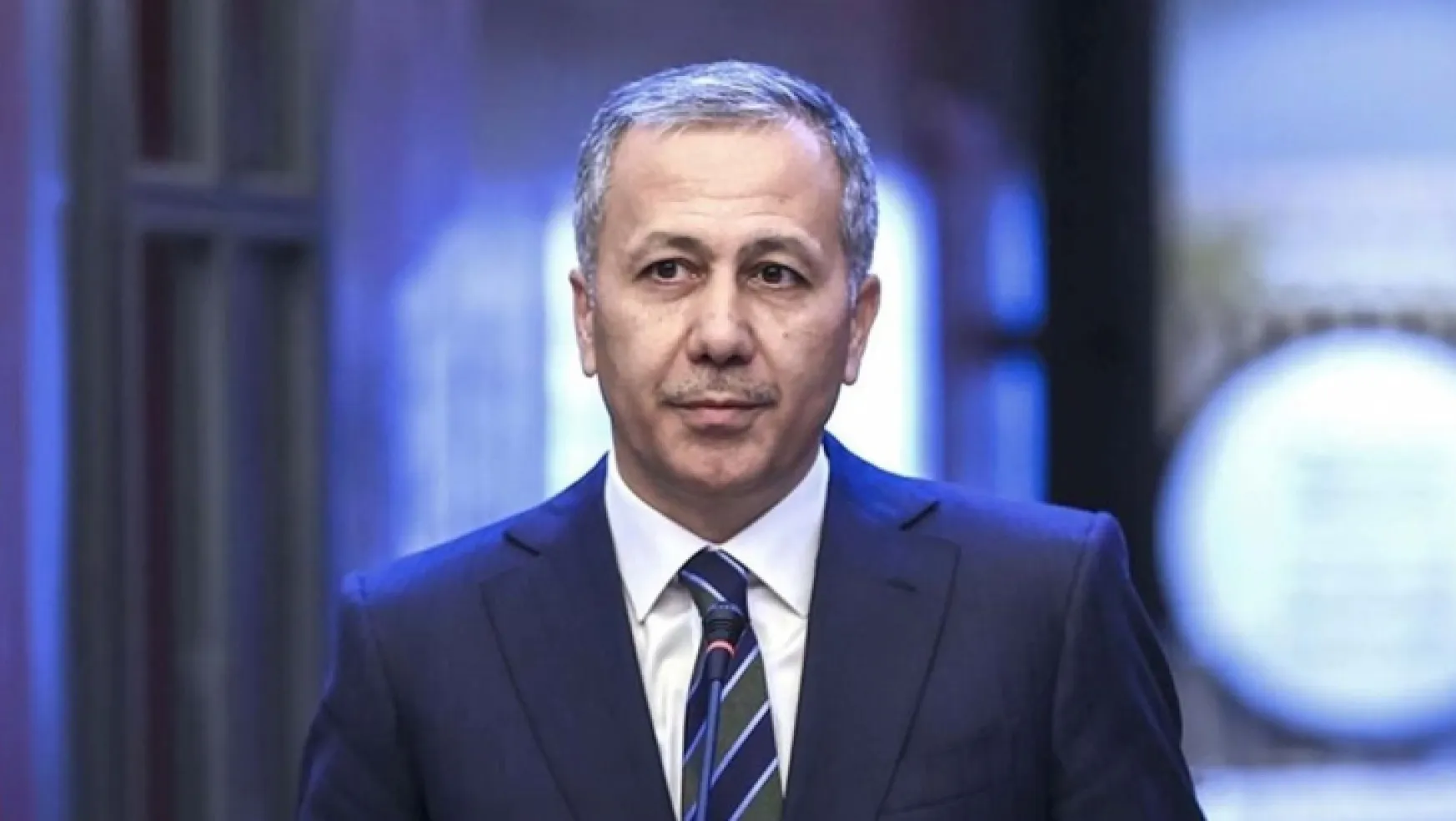 Ali Yerlikaya: 445 polis FETÖ soruşturmasında açığa alındı