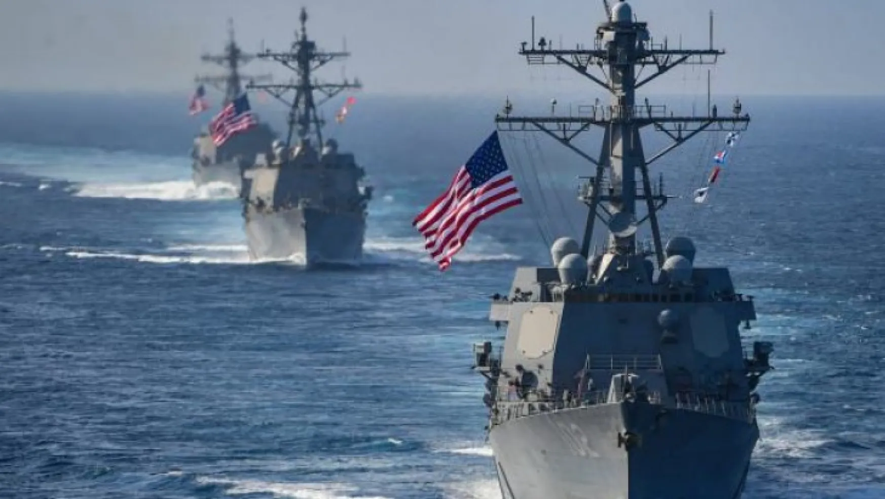 Çin ile ABD gemileri arasında gerilim
