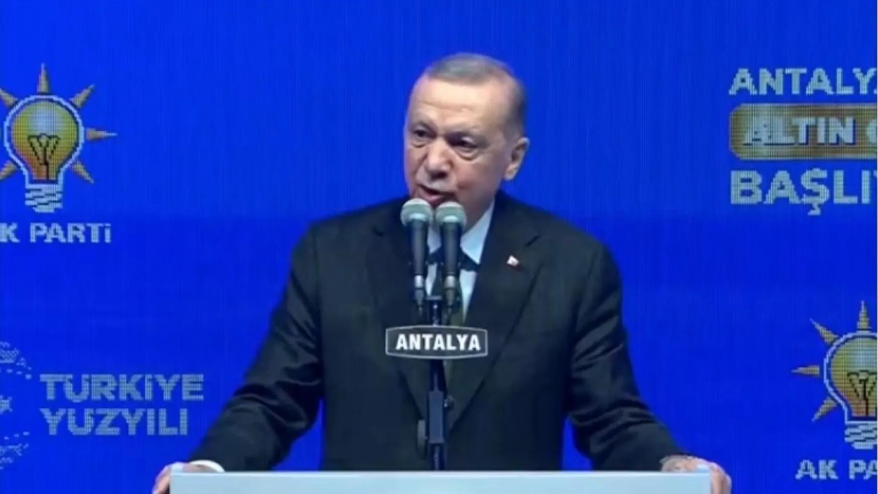 Erdoğan Antalya'da: Gerçek belediyecilikle tanıştıracağız
