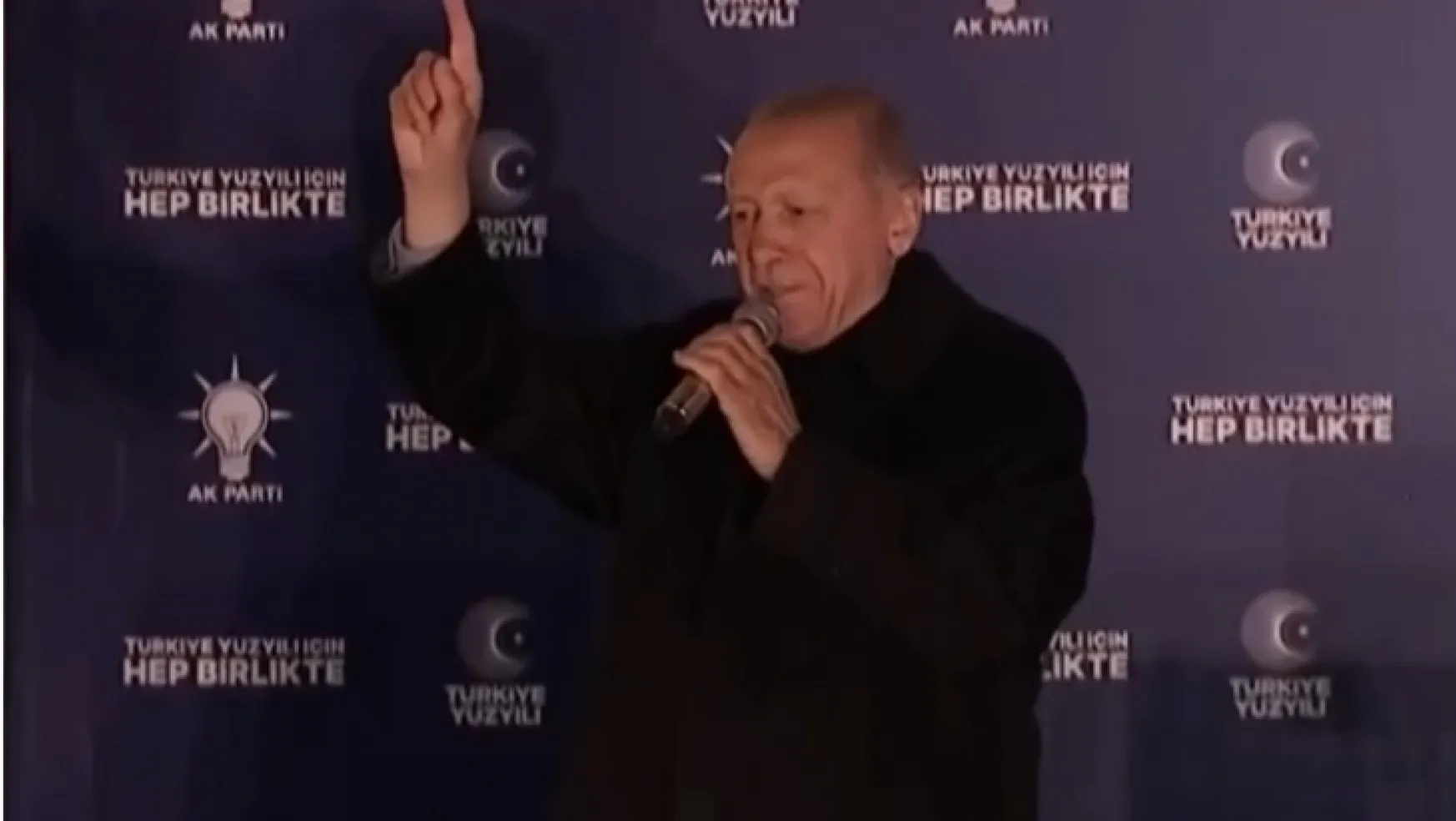 Erdoğan Balkon konuşmasını yaptı: Açık ara öndeyiz