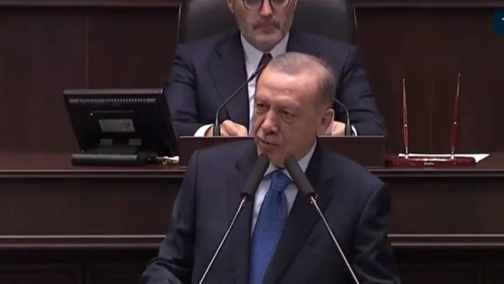 Erdoğan'dan karşı salvo: Gelin başörtüsü çözümünü Anayasa düzeyinde sağlayalım