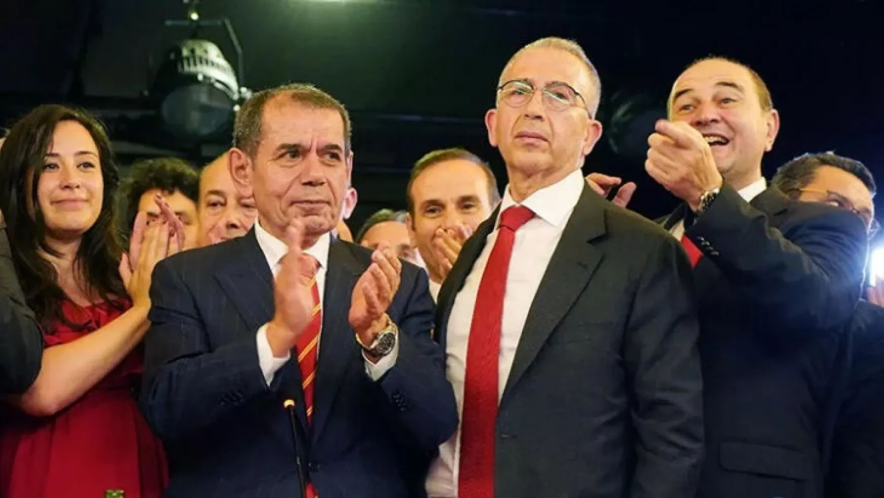 Galatasaray'ın yeni başkanı Dursun Özbek oldu