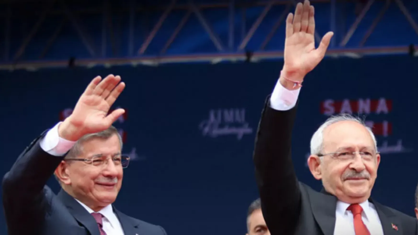 Gelecek Partili 10 milletvekili CHP'den istifa etti