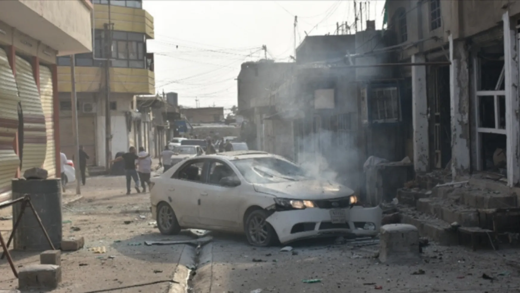 Irak'ta polis karakoluna bomba yüklü araçla saldırı
