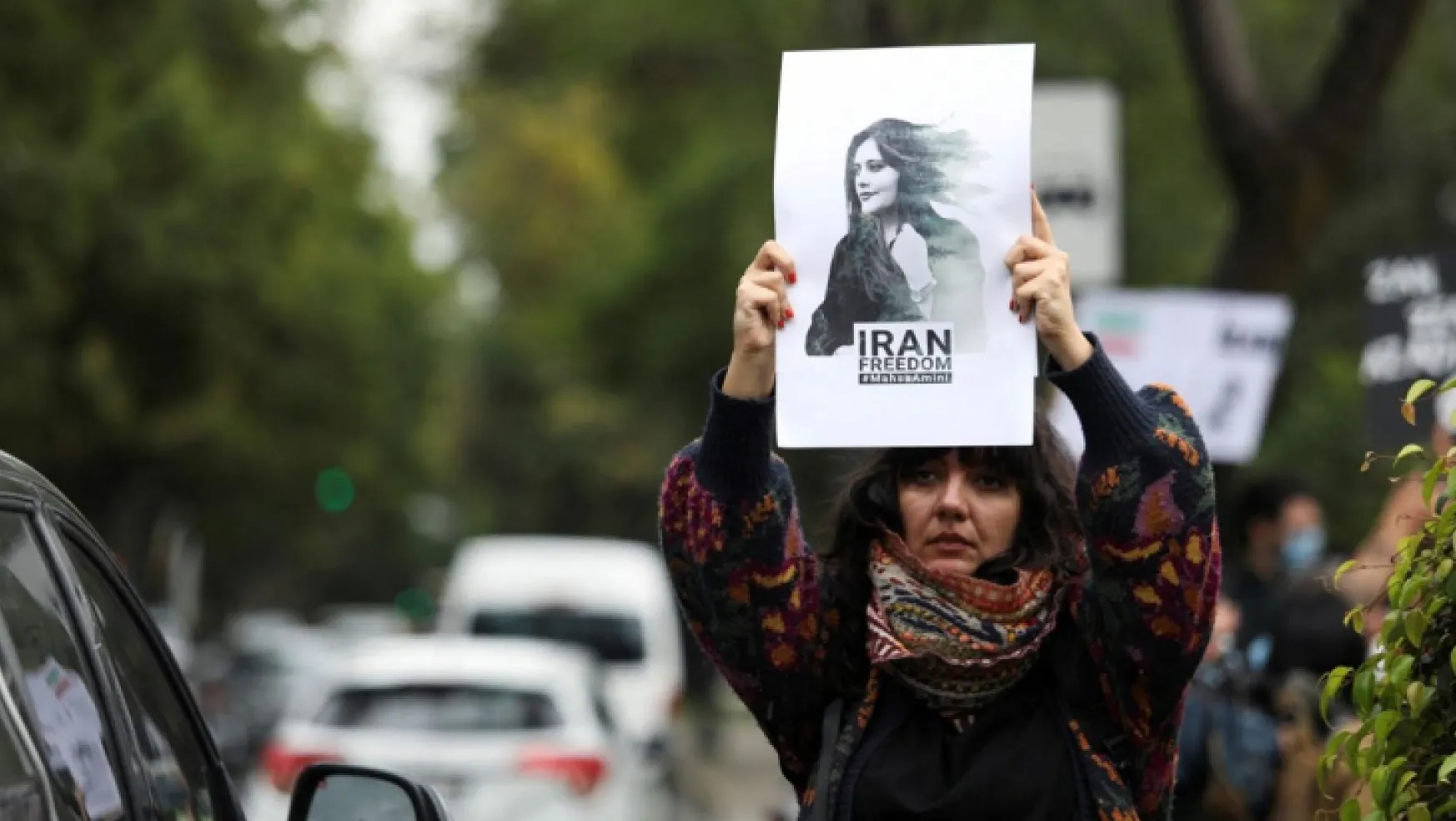 İran'da Mahsa Emini protestoları sonrası tutuklama dalgası devam ediyor