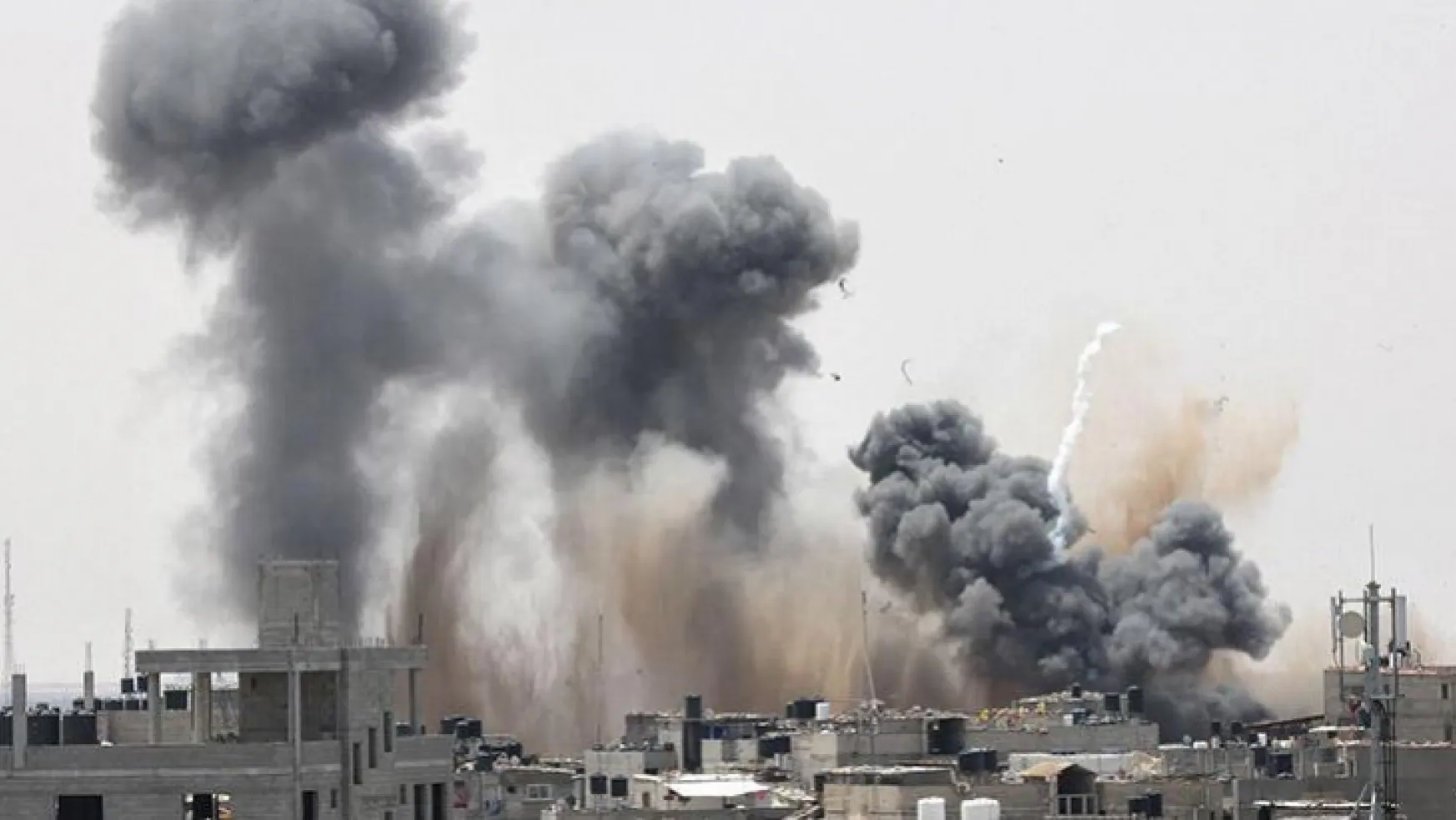 İsrail'in Gazze saldırılarında ölü sayısı yükseliyor