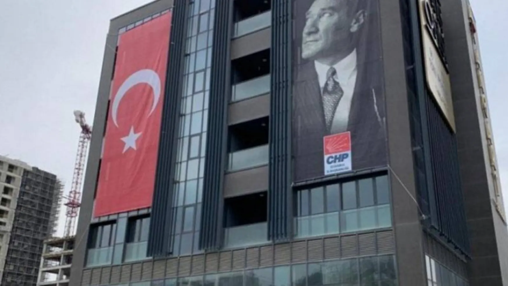 Kaftancıoğlu: İstanbul il binamıza silahlı saldırı düzenlendi