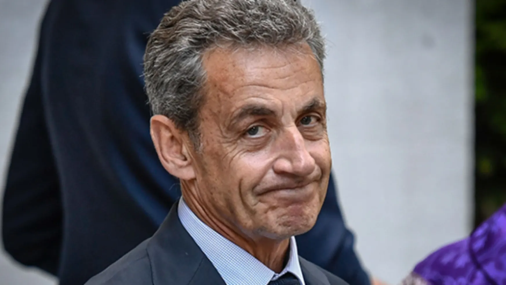 Sarkozy suçlu bulundu!