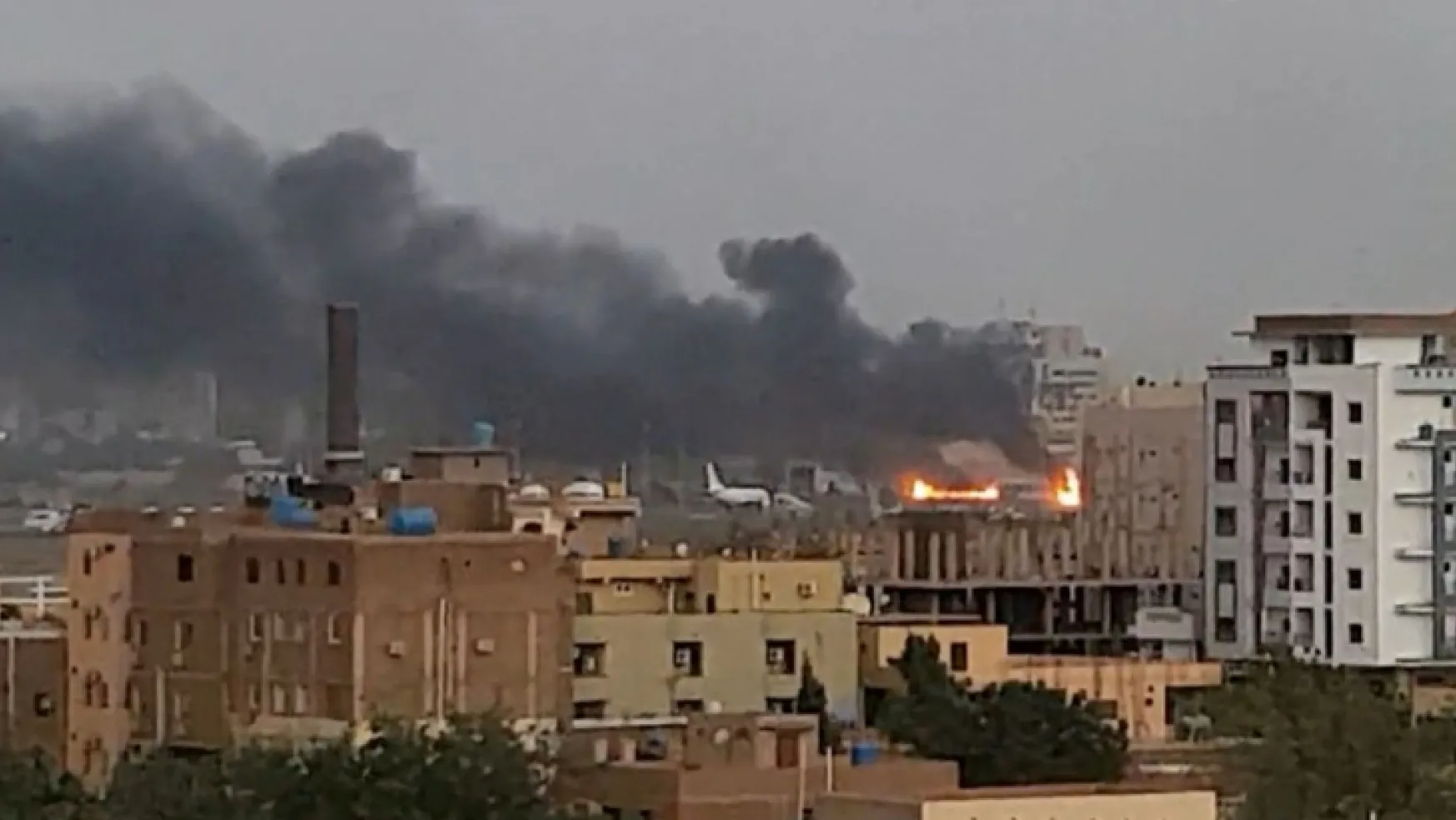 Sudan'da çatışmalar 5. gününde: Ölü sayısı 300'e yükseldi