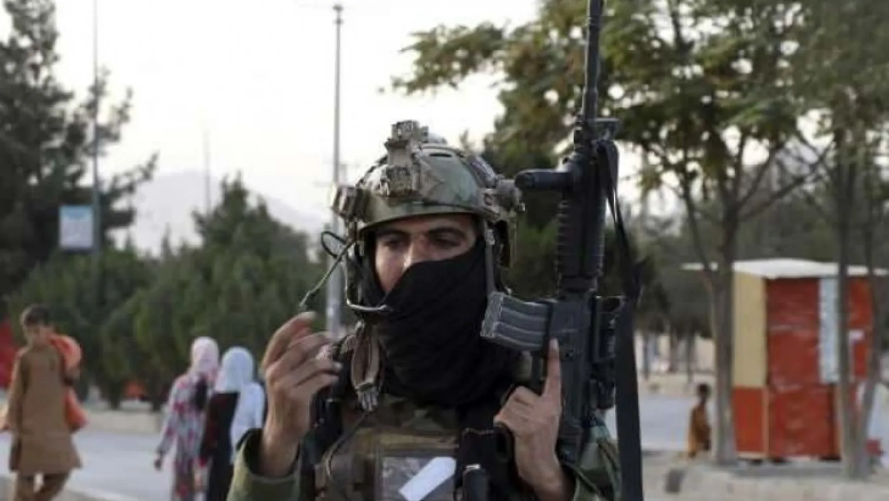 Taliban'dan düzenli ordu hamlesi