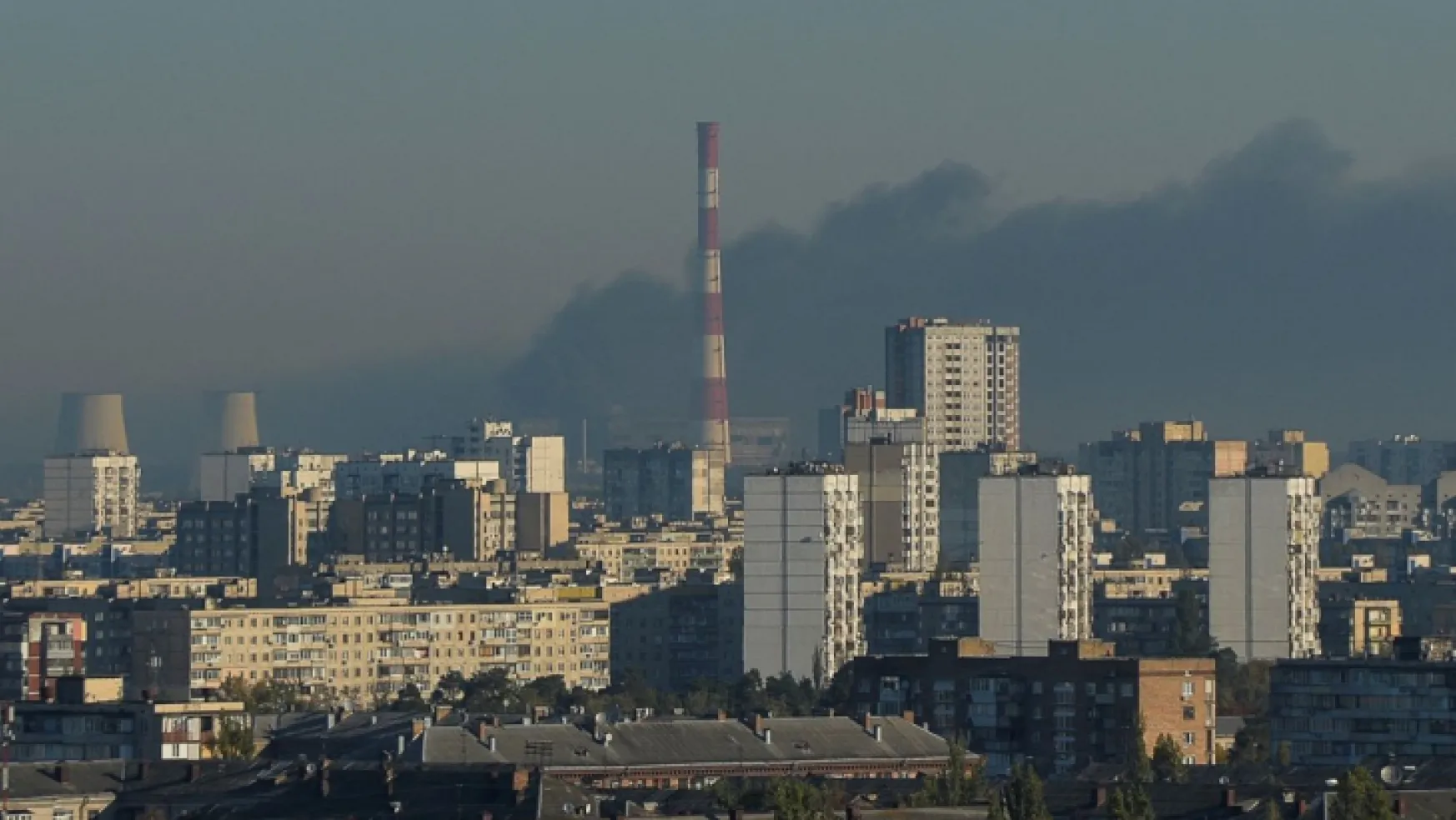 Ukrayna'da patlama sesleri: Kiev'den dumanlar yükseliyor