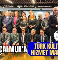 Ankara'da Türk Dünyası Buluşması Fehmi Çalmuk'a Hizmet Madalyası