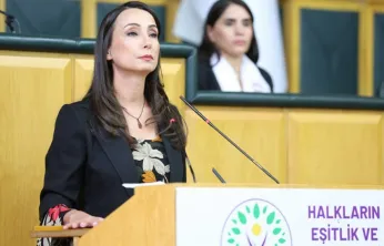 DEM: Süreç belirsizliklerle yönetiliyor