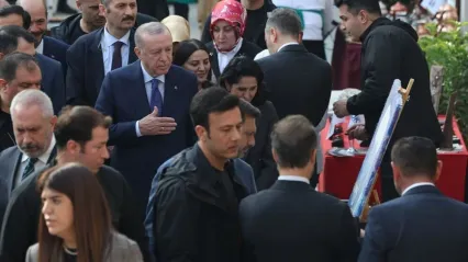 Cumhurbaşkanı Erdoğan'dan esnaf ziyareti