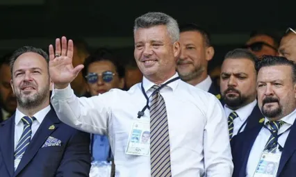 Fenerbahçe'nin yeni başkanı Sadettin Saran oldu