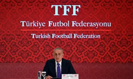 Hacıosmanoğlu: Futbolda deprem var
