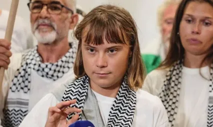 Trump'tan Greta'ya: Baş belası, doktora gitmeli