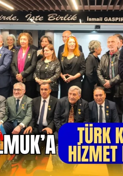 Ankara'da Türk Dünyası Buluşması Fehmi Çalmuk'a Hizmet Madalyası