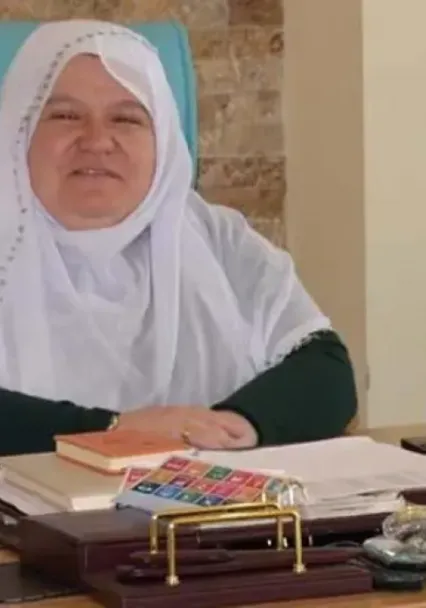 Kıyafeti nedeniyle Belediye Başkanı'na hakaret eden kişi gözaltında