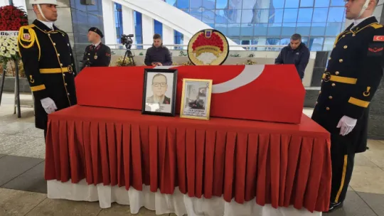 Efsane Komutan Güven Şağban Toprağa Verildi