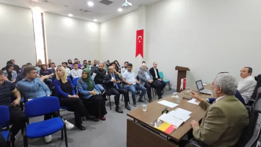 Muş'lu Öğrenciler Ekonomi Muhabirliğini Gündemine Aldı
